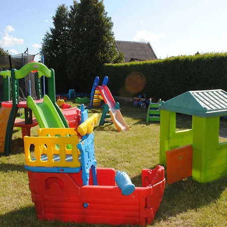 Domek letniskowy Letniskowe Rafa