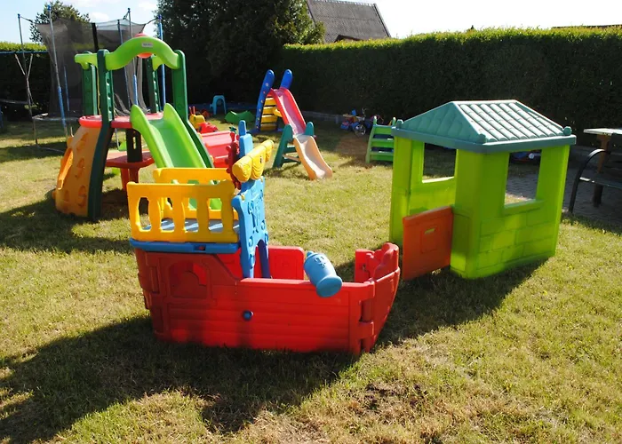 Letniskowe Rafa Деревянный коттедж *