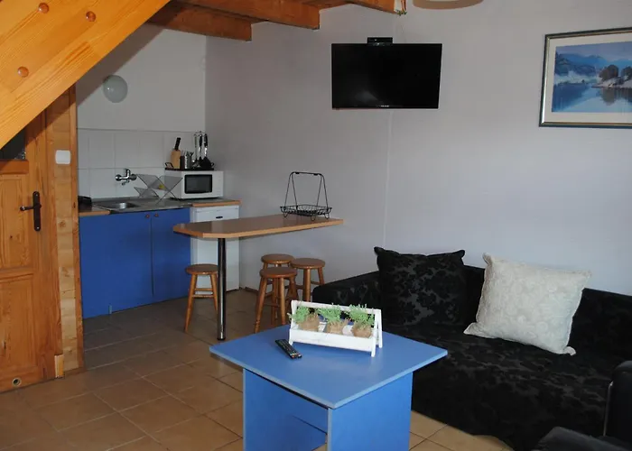 Деревянный коттедж Letniskowe Rafa Сарбиново